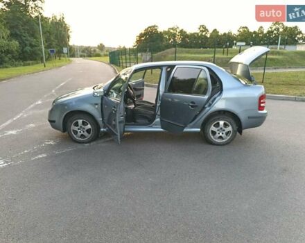 Сірий Шкода Фабія, об'ємом двигуна 1.4 л та пробігом 297 тис. км за 3000 $, фото 12 на Automoto.ua