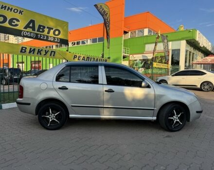 Серый Шкода Фабия, объемом двигателя 1.4 л и пробегом 229 тыс. км за 3700 $, фото 7 на Automoto.ua