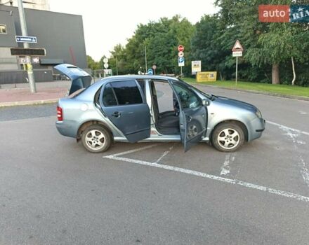 Сірий Шкода Фабія, об'ємом двигуна 1.4 л та пробігом 297 тис. км за 3000 $, фото 13 на Automoto.ua