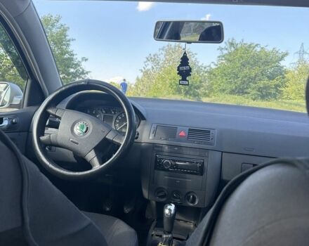 Сірий Шкода Фабія, об'ємом двигуна 1.4 л та пробігом 230 тис. км за 3500 $, фото 5 на Automoto.ua