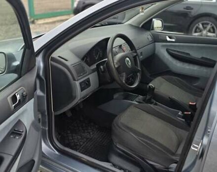 Сірий Шкода Фабія, об'ємом двигуна 1.9 л та пробігом 472 тис. км за 4200 $, фото 21 на Automoto.ua