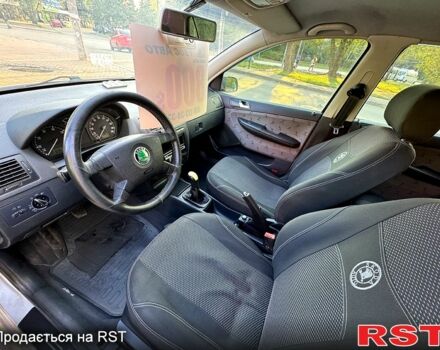 Серый Шкода Фабия, объемом двигателя 1.4 л и пробегом 229 тыс. км за 3700 $, фото 4 на Automoto.ua