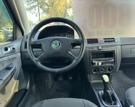 Серый Шкода Фабия, объемом двигателя 1.4 л и пробегом 229 тыс. км за 3700 $, фото 13 на Automoto.ua