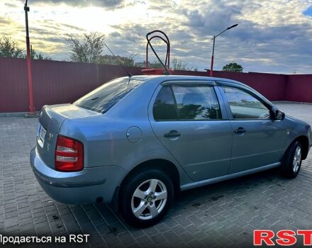 Серый Шкода Фабия, объемом двигателя 1.4 л и пробегом 319 тыс. км за 3400 $, фото 2 на Automoto.ua