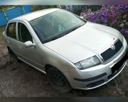 Серый Шкода Фабия, объемом двигателя 1 л и пробегом 360 тыс. км за 3200 $, фото 3 на Automoto.ua