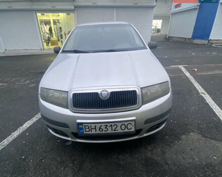 Серый Шкода Фабия, объемом двигателя 1.2 л и пробегом 316 тыс. км за 2900 $, фото 1 на Automoto.ua