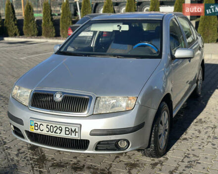 Серый Шкода Фабия, объемом двигателя 1.4 л и пробегом 246 тыс. км за 2950 $, фото 4 на Automoto.ua