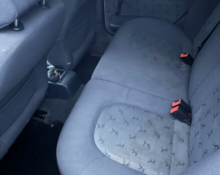 Серый Шкода Фабия, объемом двигателя 1.39 л и пробегом 187 тыс. км за 3500 $, фото 10 на Automoto.ua