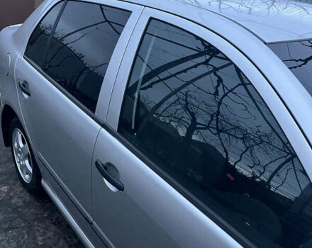 Серый Шкода Фабия, объемом двигателя 1.39 л и пробегом 187 тыс. км за 3500 $, фото 2 на Automoto.ua