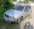 Серый Шкода Фабия, объемом двигателя 1.2 л и пробегом 280 тыс. км за 1500 $, фото 1 на Automoto.ua