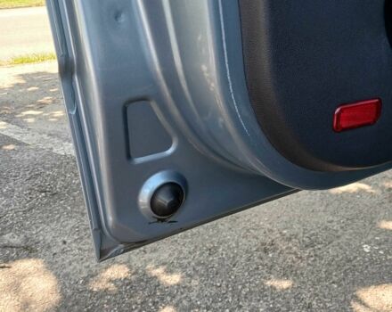 Серый Шкода Фабия, объемом двигателя 1.2 л и пробегом 246 тыс. км за 3100 $, фото 1 на Automoto.ua