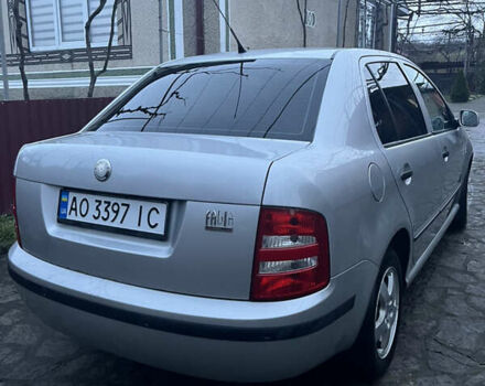 Серый Шкода Фабия, объемом двигателя 1.39 л и пробегом 187 тыс. км за 3500 $, фото 3 на Automoto.ua