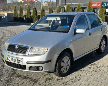 Серый Шкода Фабия, объемом двигателя 1.4 л и пробегом 246 тыс. км за 2950 $, фото 2 на Automoto.ua