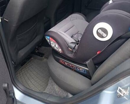 Серый Шкода Фабия, объемом двигателя 1.4 л и пробегом 239 тыс. км за 3900 $, фото 19 на Automoto.ua