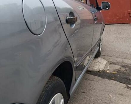 Серый Шкода Фабия, объемом двигателя 1.4 л и пробегом 239 тыс. км за 3900 $, фото 22 на Automoto.ua