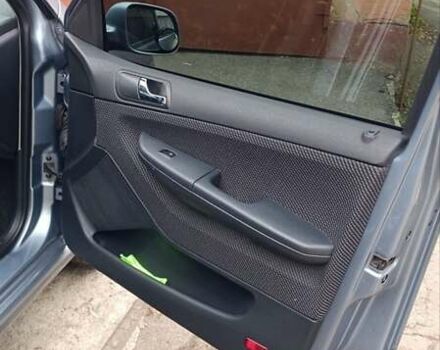 Серый Шкода Фабия, объемом двигателя 1.4 л и пробегом 239 тыс. км за 3900 $, фото 20 на Automoto.ua