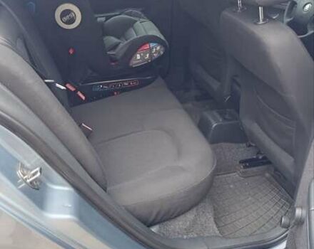 Серый Шкода Фабия, объемом двигателя 1.4 л и пробегом 239 тыс. км за 3900 $, фото 13 на Automoto.ua