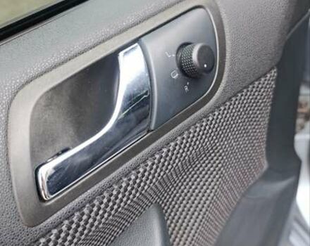 Серый Шкода Фабия, объемом двигателя 1.4 л и пробегом 239 тыс. км за 3900 $, фото 18 на Automoto.ua