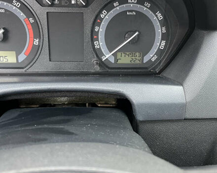 Сірий Шкода Фабія, об'ємом двигуна 1.2 л та пробігом 175 тис. км за 3500 $, фото 15 на Automoto.ua