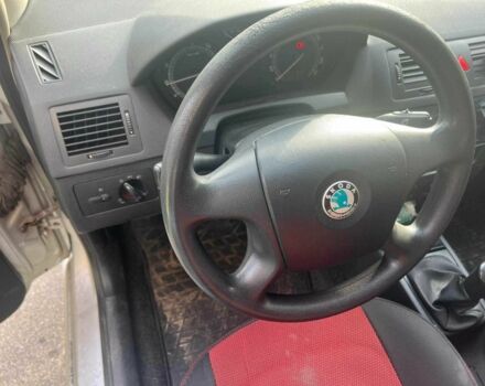 Сірий Шкода Фабія, об'ємом двигуна 1.2 л та пробігом 289 тис. км за 2400 $, фото 8 на Automoto.ua