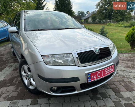 Сірий Шкода Фабія, об'ємом двигуна 1.4 л та пробігом 245 тис. км за 4650 $, фото 3 на Automoto.ua