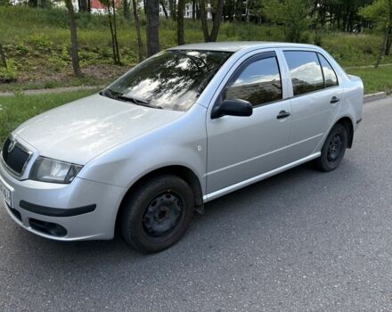 Серый Шкода Фабия, объемом двигателя 1.2 л и пробегом 109 тыс. км за 3600 $, фото 1 на Automoto.ua