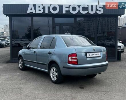 Шкода Фабия 2006 в Киеве на Automoto.ua Серый Шкода Фабия, объемом двигателя 1.2 л и пробегом 230 тыс. км за 4790 $, фото 3 на Automoto.ua