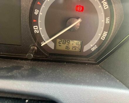 Сірий Шкода Фабія, об'ємом двигуна 1.2 л та пробігом 289 тис. км за 2400 $, фото 6 на Automoto.ua