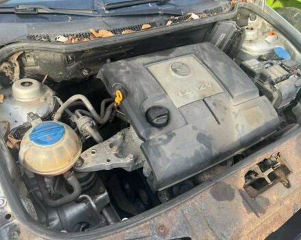 Сірий Шкода Фабія, об'ємом двигуна 1.2 л та пробігом 289 тис. км за 2400 $, фото 5 на Automoto.ua