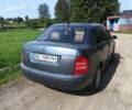 Серый Шкода Фабия, объемом двигателя 1.2 л и пробегом 219 тыс. км за 3200 $, фото 2 на Automoto.ua