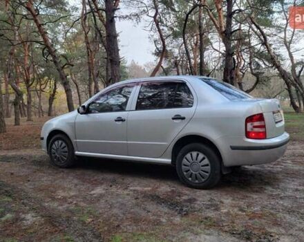 Серый Шкода Фабия, объемом двигателя 1.2 л и пробегом 220 тыс. км за 3300 $, фото 4 на Automoto.ua