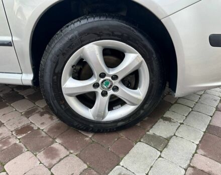 Сірий Шкода Фабія, об'ємом двигуна 1.4 л та пробігом 246 тис. км за 4650 $, фото 4 на Automoto.ua