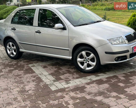 Сірий Шкода Фабія, об'ємом двигуна 1.4 л та пробігом 245 тис. км за 4650 $, фото 7 на Automoto.ua