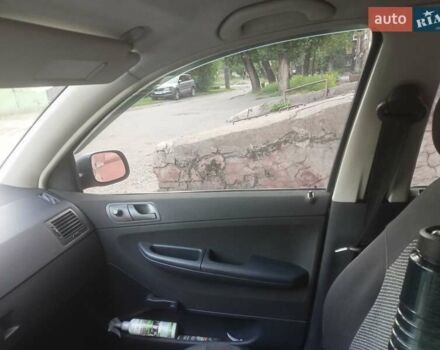 Серый Шкода Фабия, объемом двигателя 1.2 л и пробегом 242 тыс. км за 3500 $, фото 6 на Automoto.ua