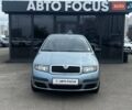 Шкода Фабия 2006 в Киеве на Automoto.ua Серый Шкода Фабия, объемом двигателя 1.2 л и пробегом 230 тыс. км за 4790 $, фото 2 на Automoto.ua