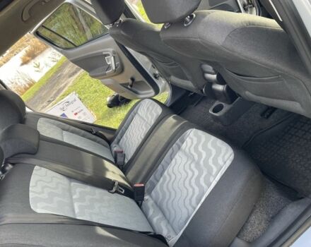 Серый Шкода Фабия, объемом двигателя 1.4 л и пробегом 260 тыс. км за 4500 $, фото 3 на Automoto.ua