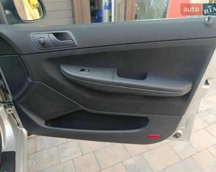 Серый Шкода Фабия, объемом двигателя 1.2 л и пробегом 227 тыс. км за 5300 $, фото 34 на Automoto.ua