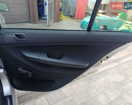 Серый Шкода Фабия, объемом двигателя 1.2 л и пробегом 227 тыс. км за 5300 $, фото 32 на Automoto.ua