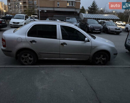 Серый Шкода Фабия, объемом двигателя 1.39 л и пробегом 165 тыс. км за 2800 $, фото 7 на Automoto.ua