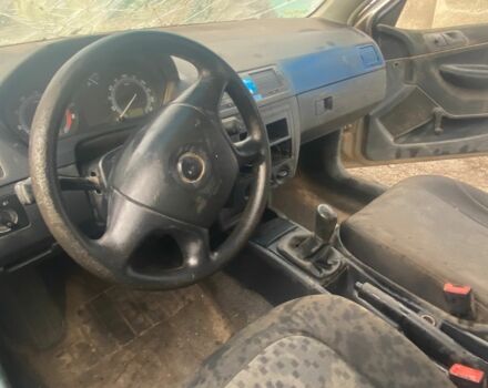 Серый Шкода Фабия, объемом двигателя 0 л и пробегом 149 тыс. км за 800 $, фото 3 на Automoto.ua