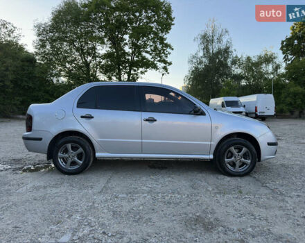 Серый Шкода Фабия, объемом двигателя 1.2 л и пробегом 153 тыс. км за 4650 $, фото 12 на Automoto.ua