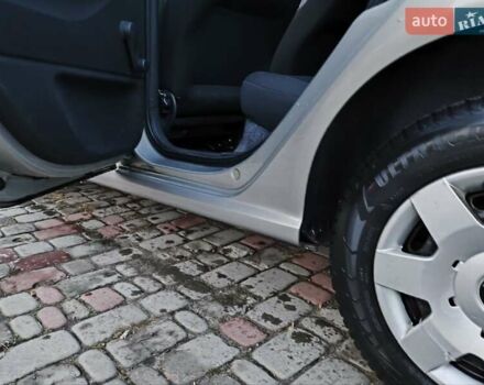 Серый Шкода Фабия, объемом двигателя 1.2 л и пробегом 48 тыс. км за 5300 $, фото 24 на Automoto.ua