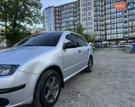 Серый Шкода Фабия, объемом двигателя 1.2 л и пробегом 153 тыс. км за 4650 $, фото 4 на Automoto.ua