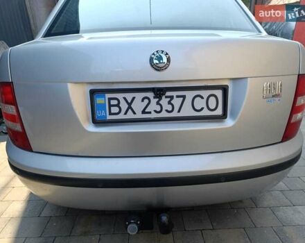 Серый Шкода Фабия, объемом двигателя 1.2 л и пробегом 227 тыс. км за 5300 $, фото 4 на Automoto.ua