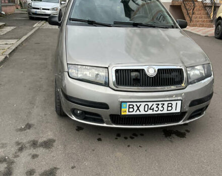 Серый Шкода Фабия, объемом двигателя 1.2 л и пробегом 307 тыс. км за 2450 $, фото 8 на Automoto.ua