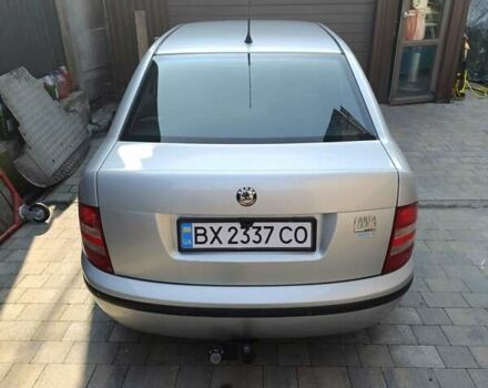 Серый Шкода Фабия, объемом двигателя 1.2 л и пробегом 227 тыс. км за 5300 $, фото 3 на Automoto.ua