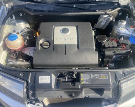 Серый Шкода Фабия, объемом двигателя 1.2 л и пробегом 121 тыс. км за 3700 $, фото 1 на Automoto.ua