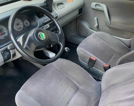 Серый Шкода Фабия, объемом двигателя 1.3 л и пробегом 288 тыс. км за 1600 $, фото 1 на Automoto.ua