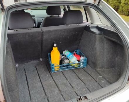 Серый Шкода Фабия, объемом двигателя 1.4 л и пробегом 254 тыс. км за 1500 $, фото 7 на Automoto.ua