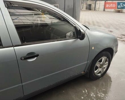 Сірий Шкода Фабія, об'ємом двигуна 1.4 л та пробігом 380 тис. км за 2800 $, фото 20 на Automoto.ua